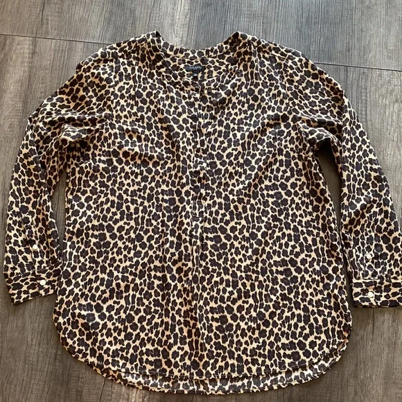 TALBOTS| animal print tunic Lp - Picture 6 of 9